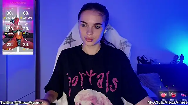 AlexaAimee online show from November 9, 9:38 am