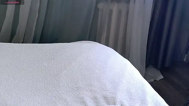 SunnyRisha online show from October 6, 5:24 am