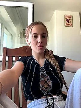 Snapshot of CherieDane chatting on September 13, 12:24 pm CherieDane online show from September 13, 12:24 pm