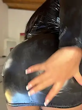 Alexa Miss online show from November 10, 7:42 pm