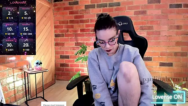 paulinabarnett- online show from September 23, 3:10 pm