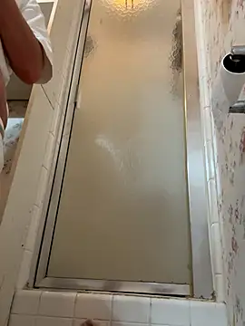 hotNReady6969 online show from November 10, 3:23 am