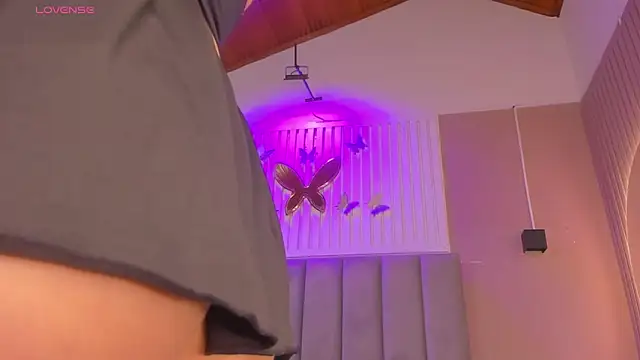 dyvis 22 online show from February 3, 11:26 am