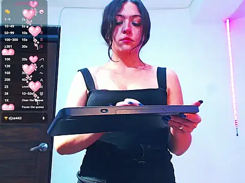 AliciaChelios online show from February 22, 6:31 pm