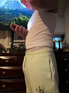 PeytonJohnn online show from February 22, 10:10 pm