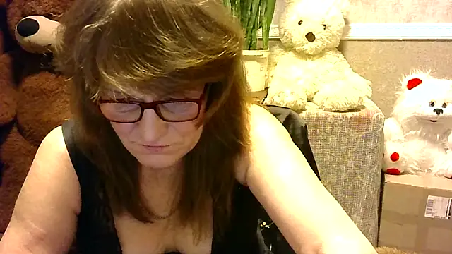 Manulyonok51 online show from November 2, 10:57 pm