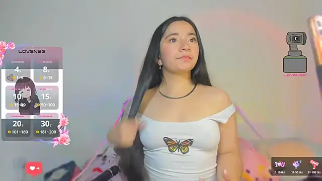 litle mily  online show from November 14, 8:53 pm