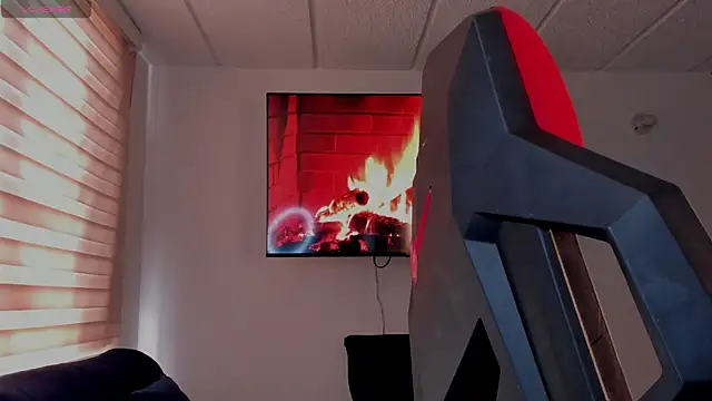 Snapshot of Charlotte_greys chatting on September 25, 9:01 pm Charlotte greys online show from September 25, 9:01 pm