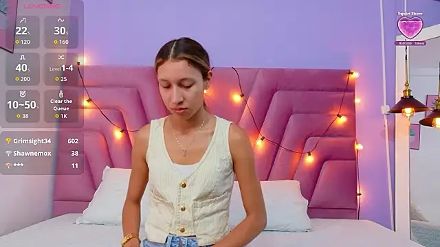 Beautifulskinny18 online show from March 1, 7:57 pm