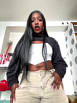 TIFFANYYSTAR online show from November 22, 6:32 pm