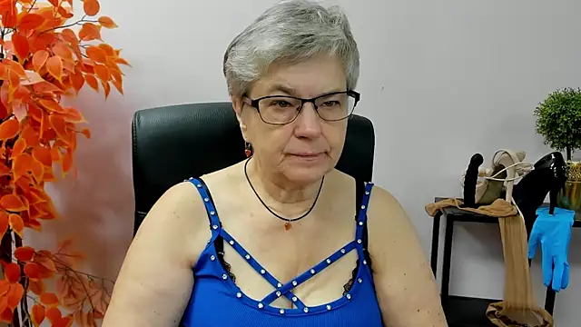 IrisDream online show from September 24, 6:34 am