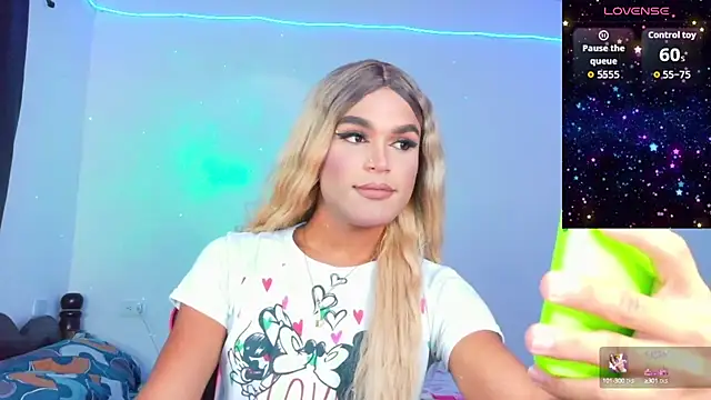 AllisonsweetZ online show from September 29, 5:29 pm