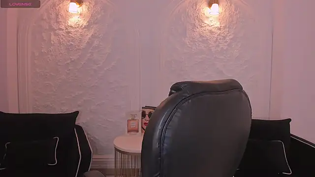 ChloePreston  online show from March 25, 11:57 am