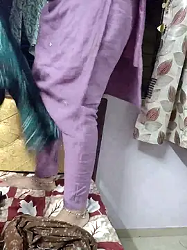 samitasharma online show from March 29, 3:11 pm