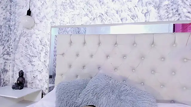 Megan rossee online show from October 30, 11:44 am