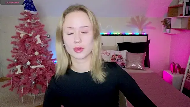 SashaBrooks online show from January 11, 4:12 pm