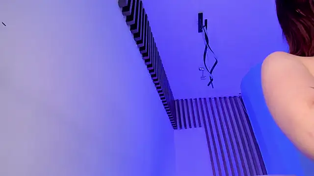 TinaJonnes  online show from October 2, 7:13 am