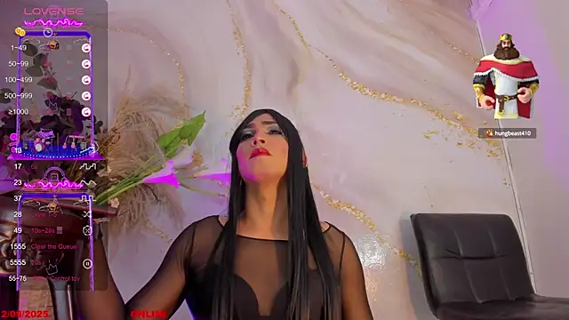 Naughty Lizeth online show from September 12, 9:00 pm