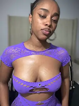 BhadBhad Kitty online show from December 5, 7:19 am