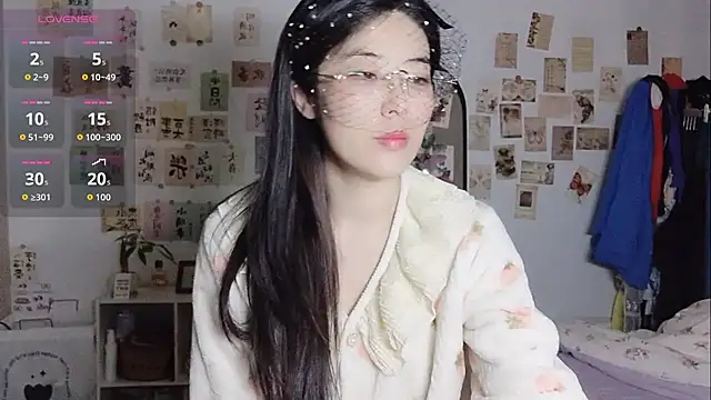alisa-520 online show from October 20, 12:41 pm