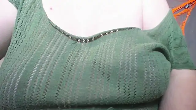 ZannaDreil online show from October 13, 7:49 pm