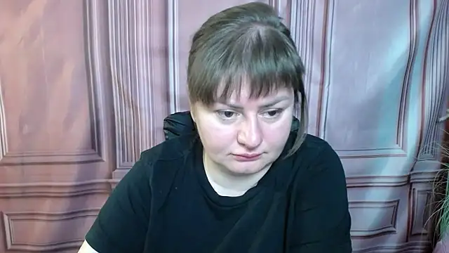 ZannaDreil online show from September 20, 6:28 pm