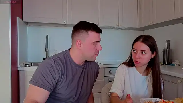 fcjuicy pussy online show from September 28, 1:49 pm