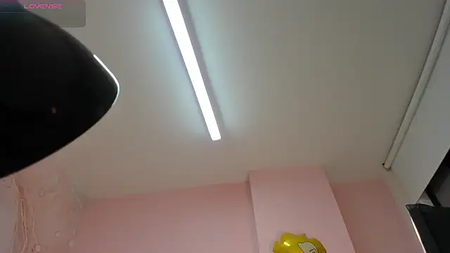 soyzarahtorres online show from October 2, 12:26 am