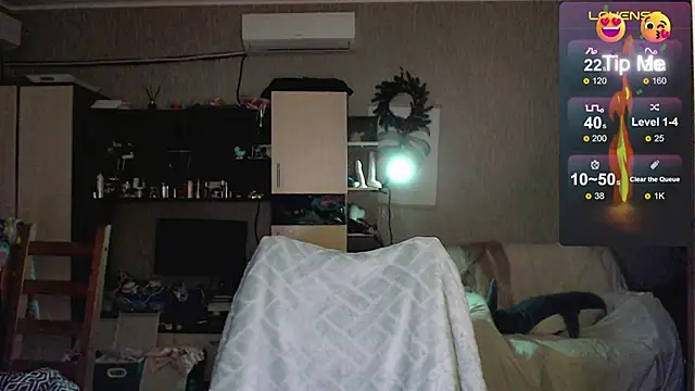 mischellemeow13 online show from November 26, 10:55 pm