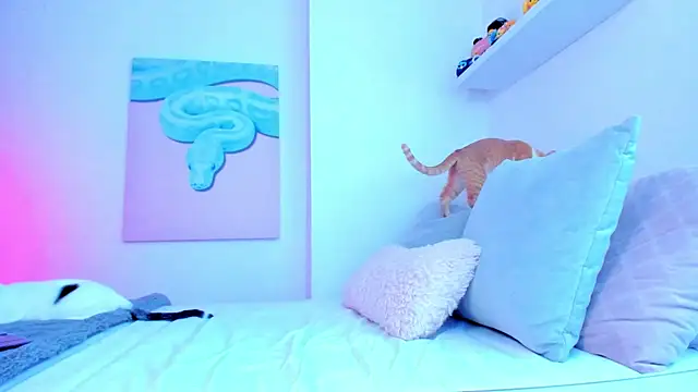 Alexis Rosse online show from December 15, 12:54 pm