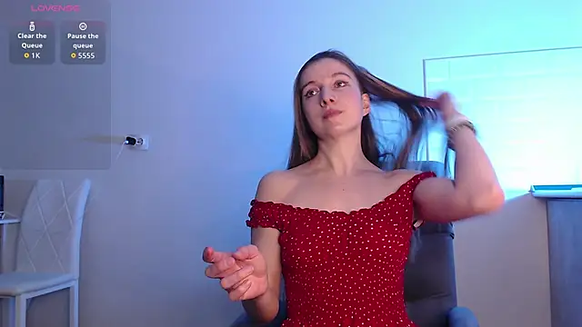 Eva Hailey  online show from April 4, 4:44 am