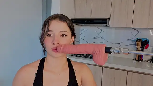 Mia adams66 online show from April 12, 9:06 pm