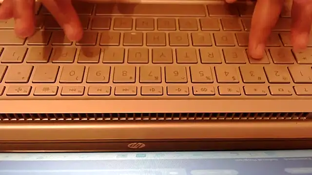 ANANYA-TIWARI online show from September 27, 7:15 am