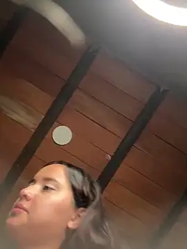 MollySanders    online show from November 16, 11:49 pm