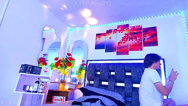 Alex and Fabian online show from September 13, 7:33 pm