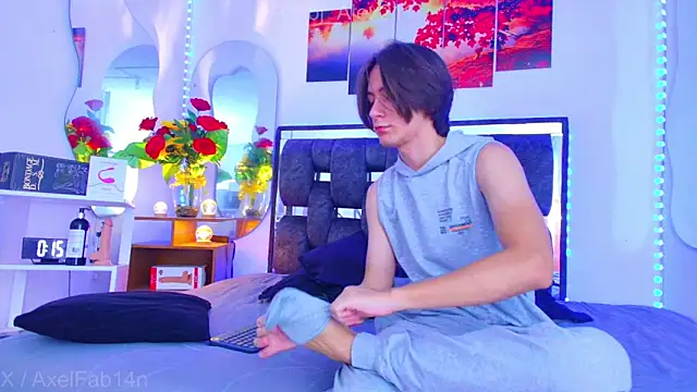 Alex and Fabian online show from September 14, 7:56 pm