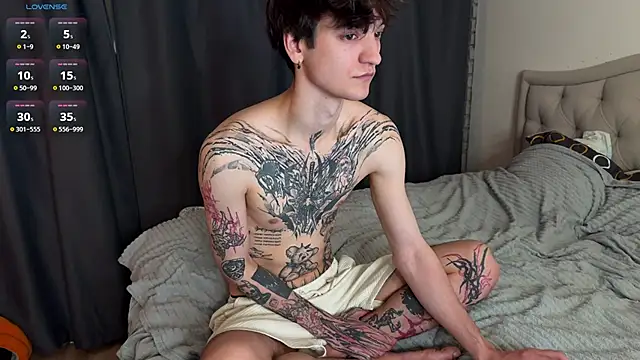 arlen here online show from December 15, 2:55 pm