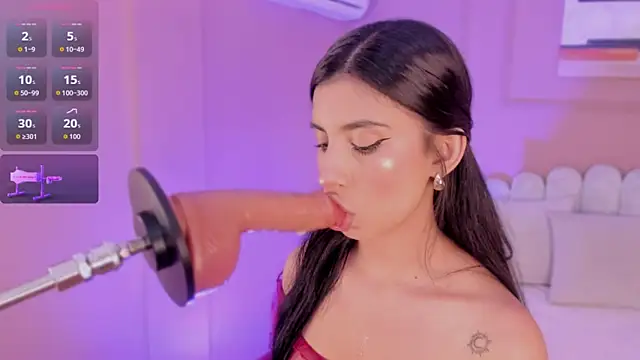 zia cooper online show from December 5, 7:26 pm