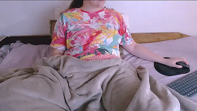 ChubbyMaia online show from October 24, 7:43 pm