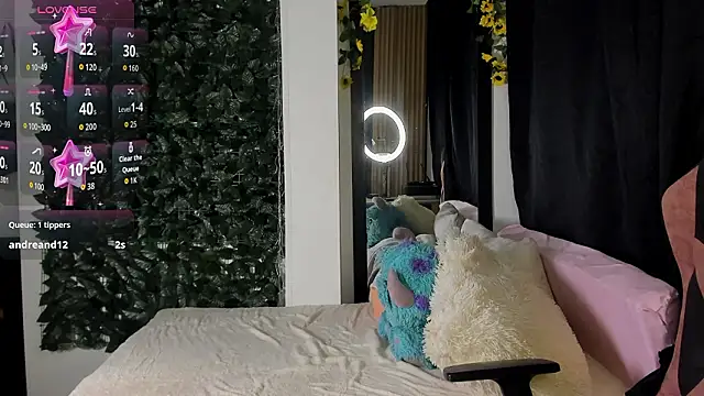 karla charloby online show from February 10, 9:07 pm