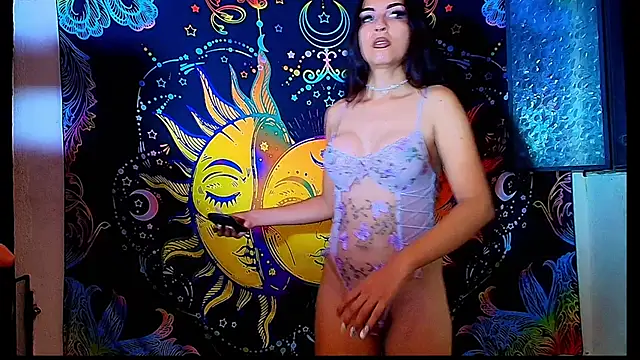 Snapshot of Angel-dust09 chatting on November 2, 1:53 am Angel-dust09 online show from November 2, 1:53 am