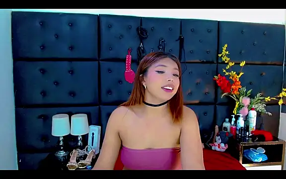 Isalombardi online show from April 8, 6:15 am