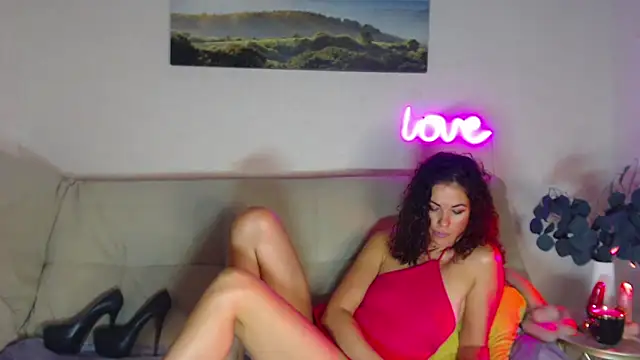 MariaModel online show from November 18, 8:15 am