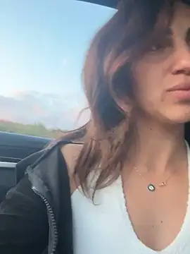 EmaSkyes online show from September 27, 4:03 pm