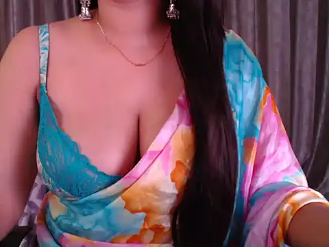 Sexy Myra18 online show from June 3, 3:40 am