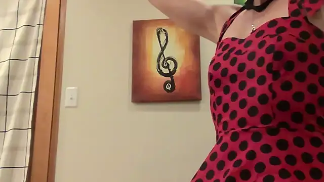 AddieAssets online show from November 12, 2:31 am