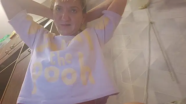 EstrellaWalters online show from September 15, 4:58 pm