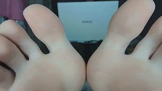 AgnesMillerS online show from April 7, 9:11 am