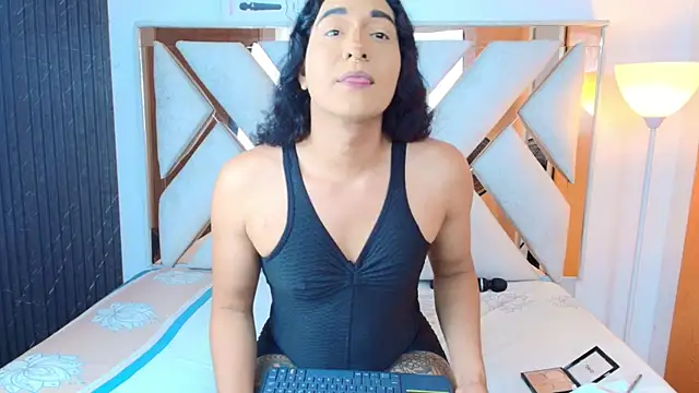 Alison Chan  online show from October 27, 3:51 pm