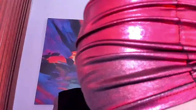 alondrabigtits online show from May 28, 12:36 pm
